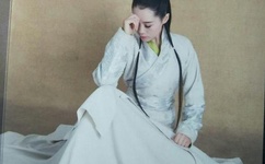 无人区乱码一线忘忧草